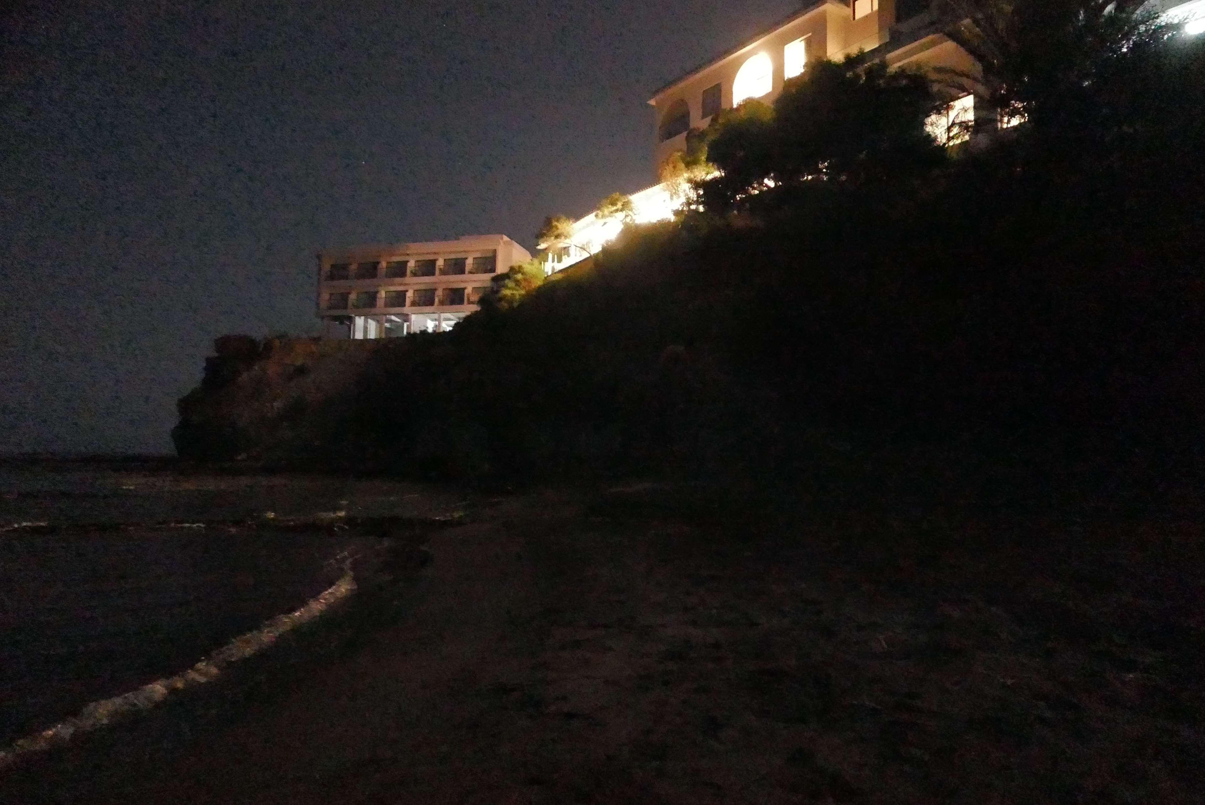 E.J. Pyrgos Bay Hotel Екстериор снимка