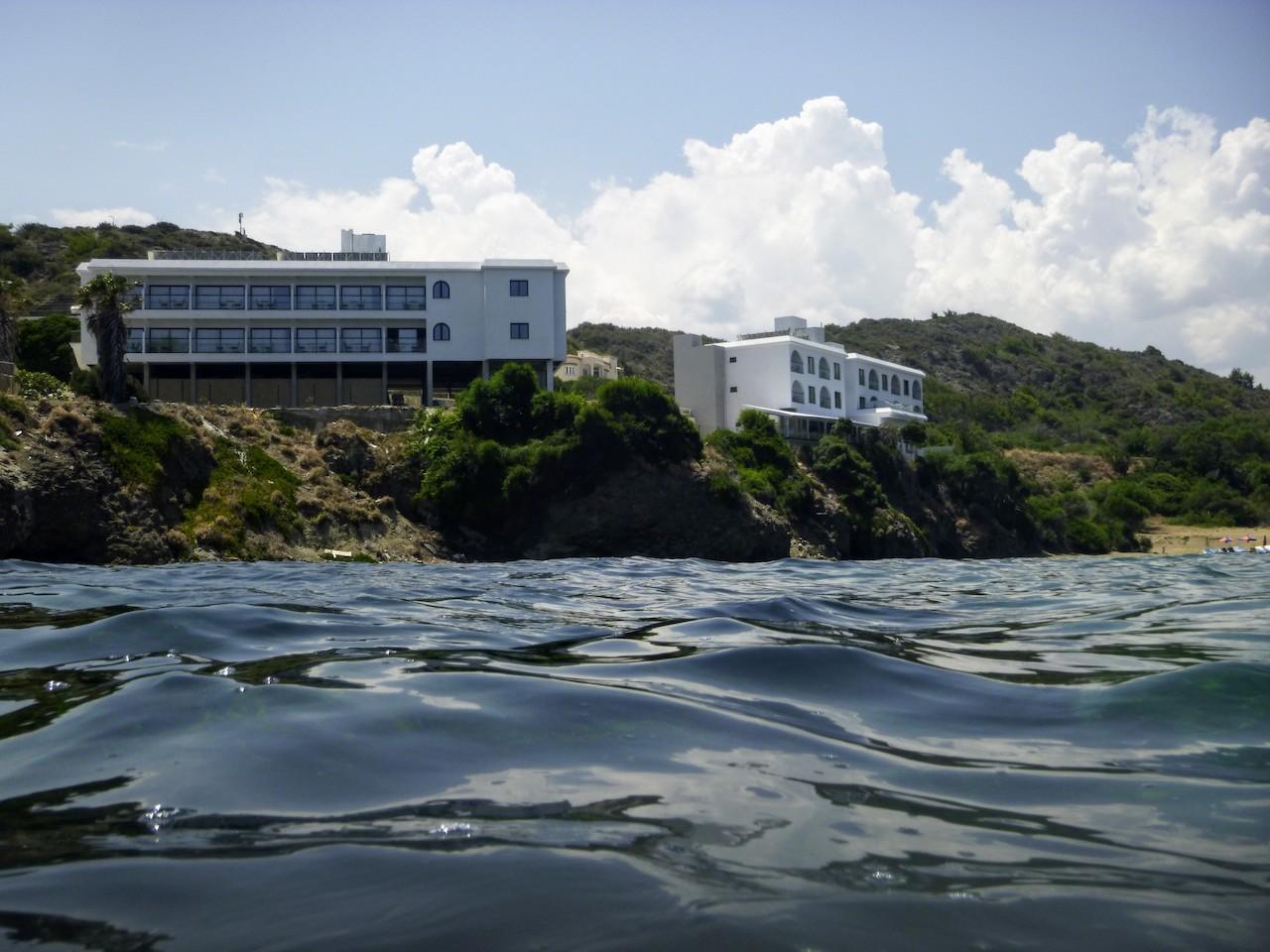 E.J. Pyrgos Bay Hotel Екстериор снимка